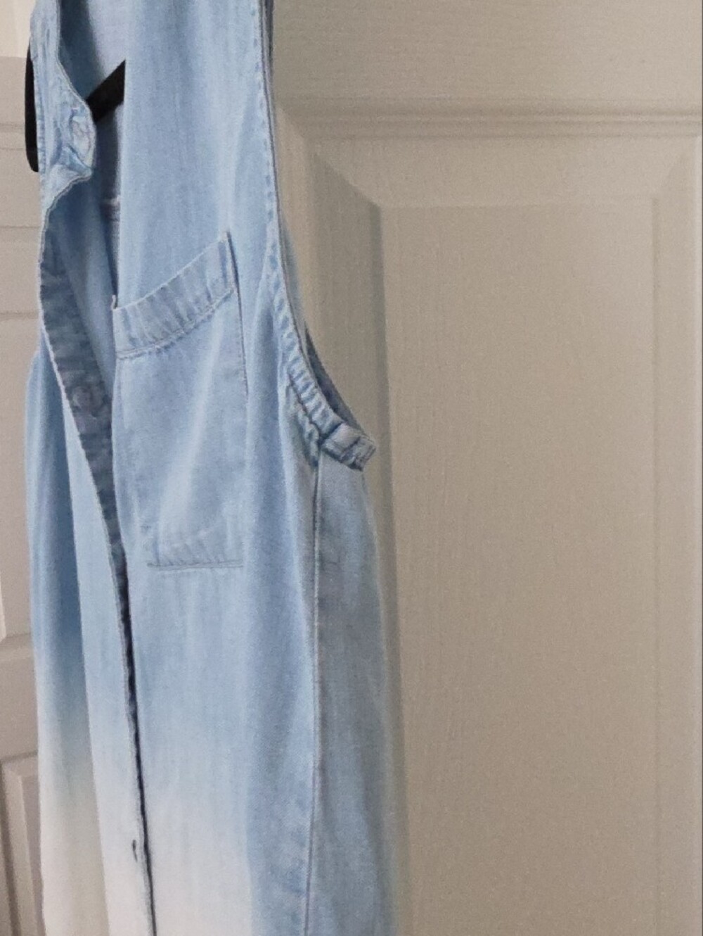 lovestitch Light Blue to White Ombre Sleeveless Button-Front Tunic - Picture 6 of 9